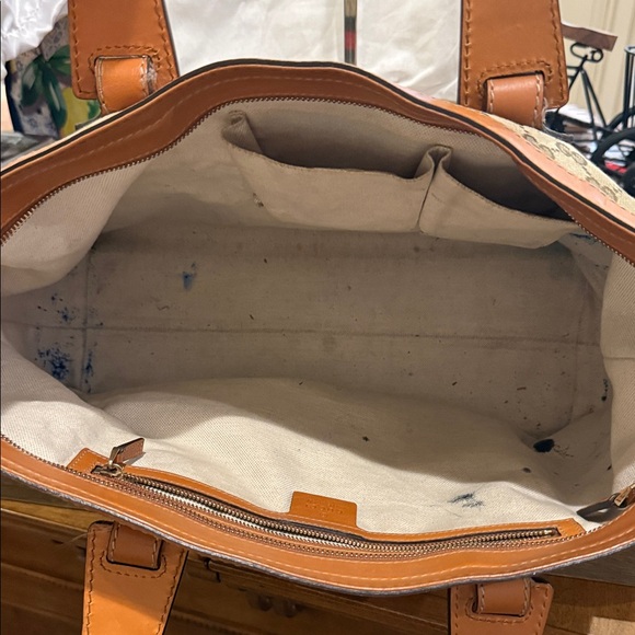 Gucci Beige and Brown Tote with Green and Red Stripes - Picture 5 of 5